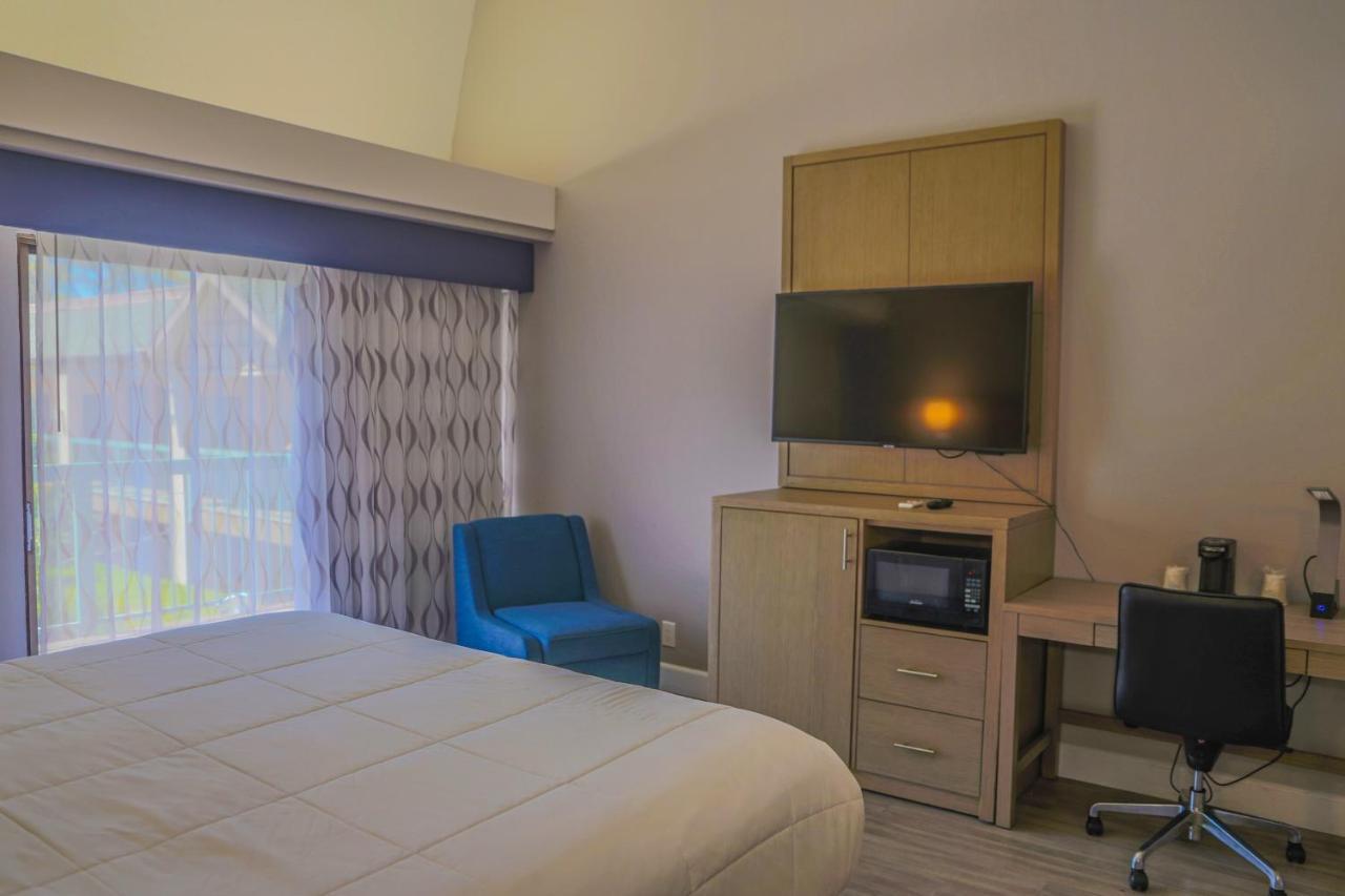 Days Inn By Wyndham Redwood City Exterior foto